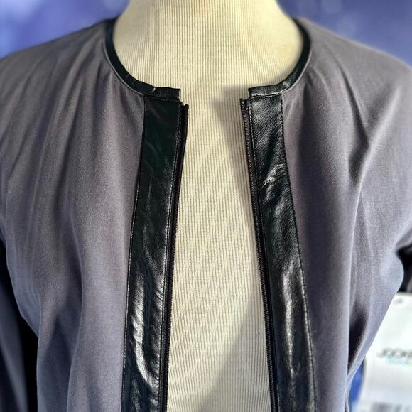 Womens Cardigan Size Medium Gray Shacket Professional Structured NWT - Picture 3 of 8